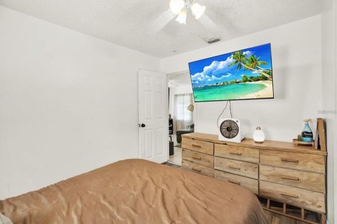 House in Tampa, Florida 3 bedrooms, 75.81 sq.m. № 2105245 - photo 9