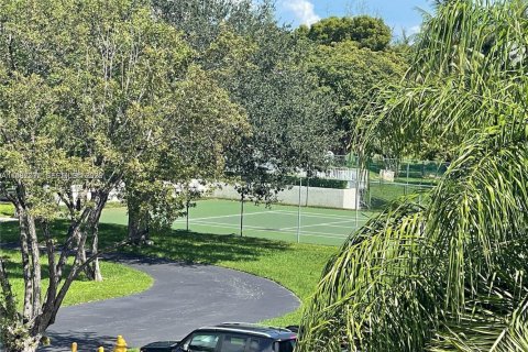 Снять в аренду кондоминиум в Катлер-Бей, Флорида 1 спальня, 55.74м2, № 2050118 - фото 11