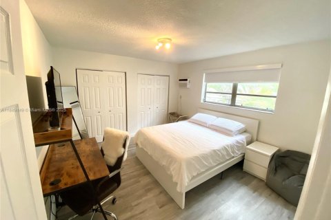 Condominio en venta en Miami Beach, Florida, 1 dormitorio, 54.44 m2 № 1941395 - foto 17