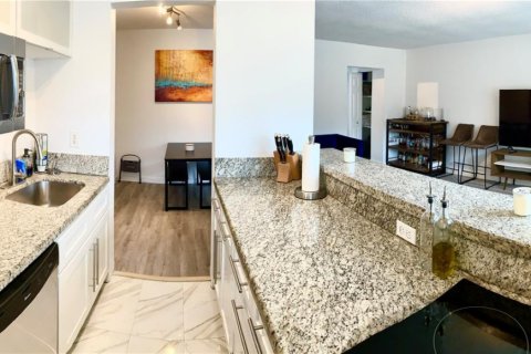 Condominio en venta en Miami Beach, Florida, 1 dormitorio, 54.44 m2 № 1941395 - foto 4