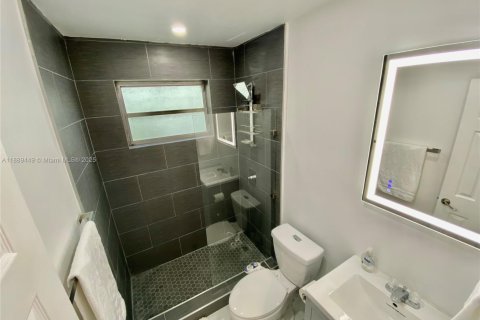 Condominio en venta en Miami Beach, Florida, 1 dormitorio, 54.44 m2 № 1941395 - foto 13