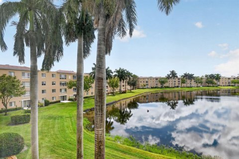 Condo in Boynton Beach, Florida, 2 bedrooms  № 2369788 - photo 27