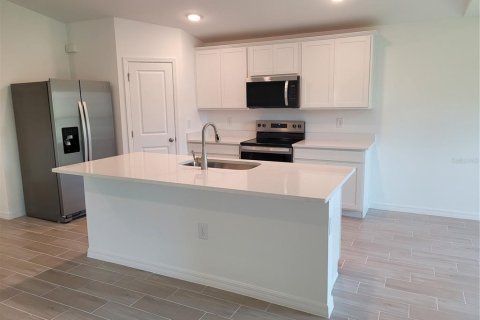 House in Englewood, Florida 3 bedrooms, 142.6 sq.m. № 2195403 - photo 13
