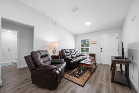 House in Ocala, Florida 3 bedrooms, 93.46 sq.m. № 2391558 - photo 7