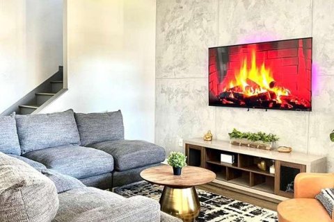 Купить виллу или дом в Орландо, Флорида 13 комнат, 190.36м2, № 2221061 - фото 3