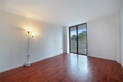 Condominio en venta en Aventura, Florida, 2 dormitorios, 93.37 m2 № 2045248 - foto 24