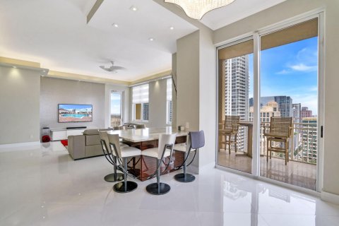 Condo in Fort Lauderdale, Florida, 3 bedrooms  № 2173876 - photo 9