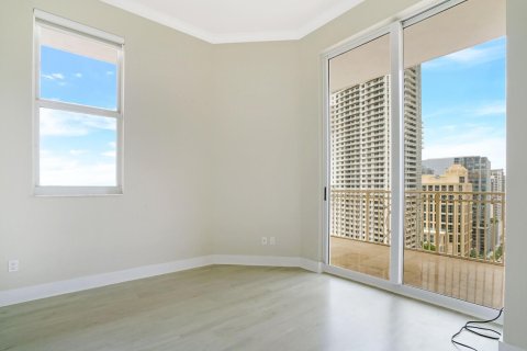 Condo in Fort Lauderdale, Florida, 3 bedrooms  № 2173876 - photo 17