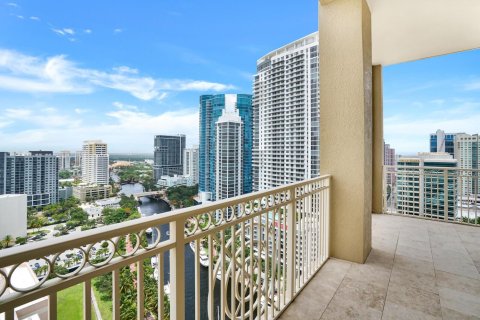 Condo in Fort Lauderdale, Florida, 3 bedrooms  № 2173876 - photo 26