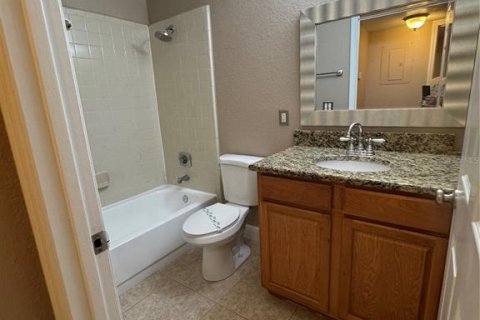 Condo in Orlando, Florida, 1 bedroom  № 1914967 - photo 11
