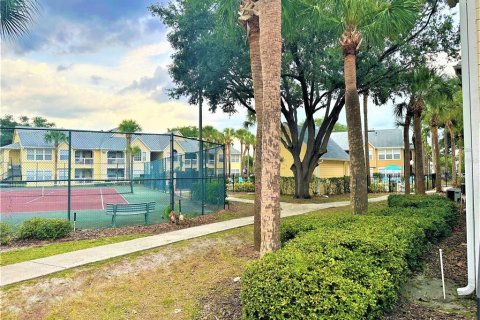 Condo in Orlando, Florida, 1 bedroom  № 1914967 - photo 29