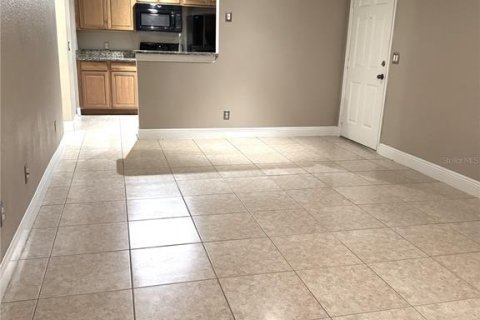 Condo in Orlando, Florida, 1 bedroom  № 1914967 - photo 4