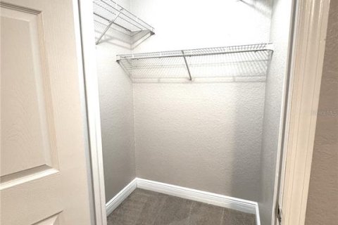 Condo in Orlando, Florida, 1 bedroom  № 1914967 - photo 16