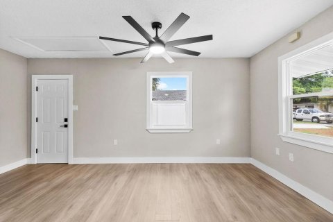 Villa ou maison à vendre à Orlando, Floride: 3 chambres, 97.55 m2 № 2156279 - photo 13