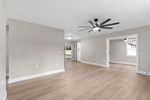 Villa ou maison à vendre à Orlando, Floride: 3 chambres, 97.55 m2 № 2156279 - photo 23