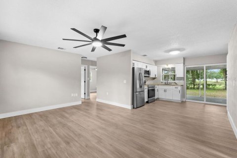 Villa ou maison à vendre à Orlando, Floride: 3 chambres, 97.55 m2 № 2156279 - photo 8