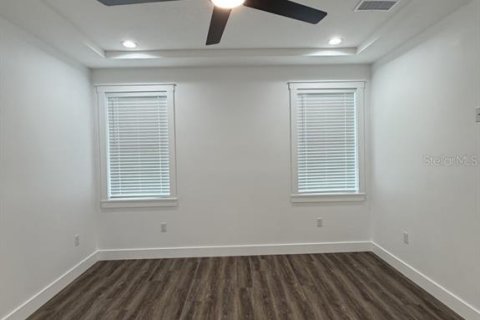 Casa en venta en Okeechobee, Florida, 3 dormitorios, 181.9 m2 № 2349299 - foto 25