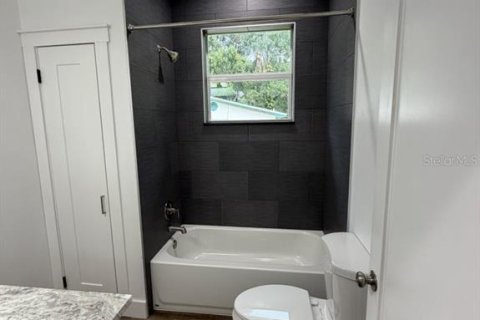 Casa en venta en Okeechobee, Florida, 3 dormitorios, 181.9 m2 № 2349299 - foto 27