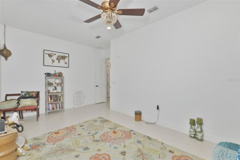 House in Riverview, Florida 5 bedrooms, 397.71 sq.m. № 2223245 - photo 28
