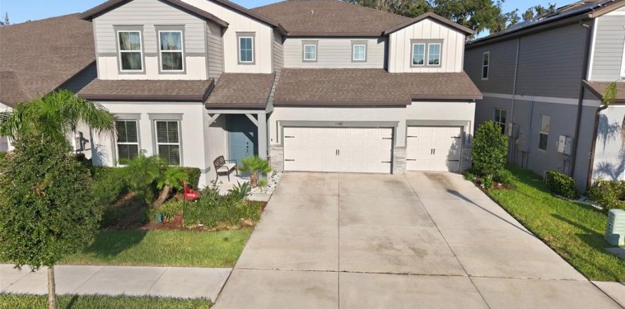 House in Riverview, Florida 5 bedrooms, 397.71 sq.m. № 2223245