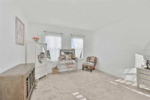 House in Riverview, Florida 5 bedrooms, 397.71 sq.m. № 2223245 - photo 21
