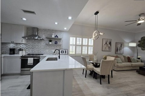 Condominio en alquiler en Bradenton, Florida, 3 dormitorios, 133.69 m2 № 1886945 - foto 13