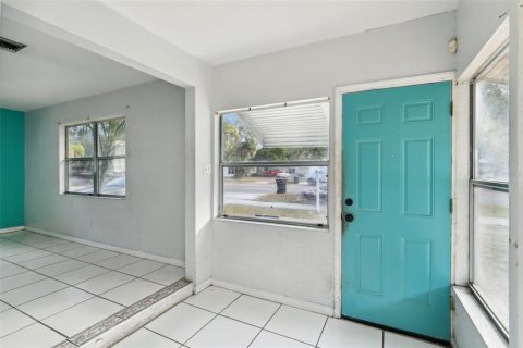 Casa en venta en Saint Petersburg, Florida, 3 dormitorios, 101.82 m2 № 1517051 - foto 2