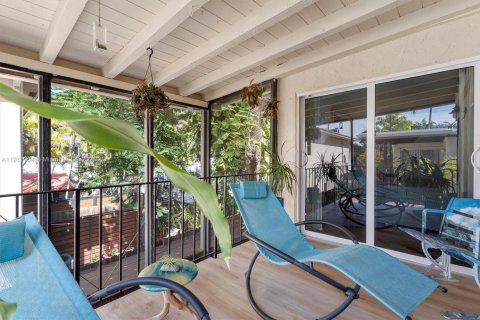 Copropriété à vendre à Miami, Floride: 2 chambres, 98.48 m2 № 1969058 - photo 21