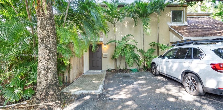 Condo à Miami, Floride, 2 chambres № 1969058