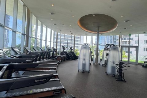 Condo in Miami, Florida, 3 bedrooms  № 2030230 - photo 5