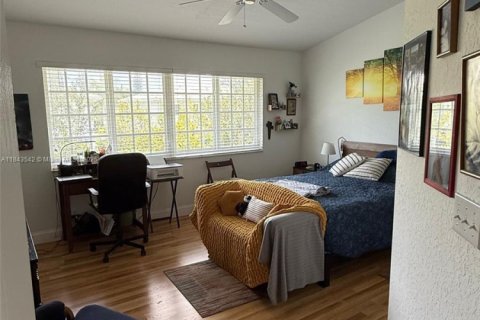Townhouse in Coral Springs, Florida 3 bedrooms, 127.65 sq.m. № 1838760 - photo 4