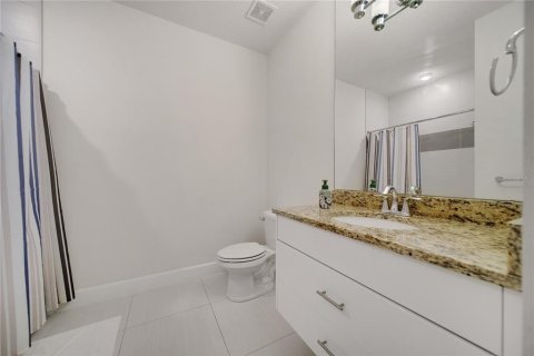 Townhouse in Clermont, Florida 3 bedrooms, 139.45 sq.m. № 1855803 - photo 20