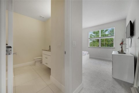 Townhouse in Clermont, Florida 3 bedrooms, 139.45 sq.m. № 1855803 - photo 18