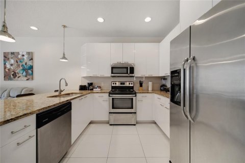 Купить таунхаус в Клермон, Флорида 6 комнат, 139.45м2, № 1855803 - фото 6