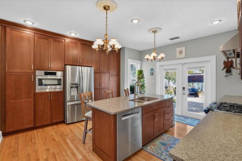Villa ou maison à vendre à Saint Petersburg, Floride: 4 chambres, 237.74 m2 № 2431636 - photo 27
