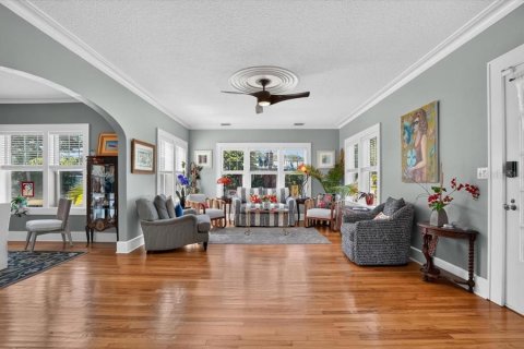 Villa ou maison à vendre à Saint Petersburg, Floride: 4 chambres, 237.74 m2 № 2431636 - photo 18