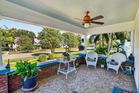 Villa ou maison à vendre à Saint Petersburg, Floride: 4 chambres, 237.74 m2 № 2431636 - photo 9