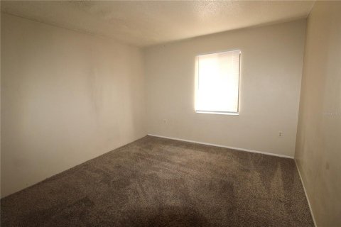 Condo in Bradenton, Florida, 2 bedrooms  № 1895211 - photo 11