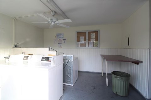 Condo in Bradenton, Florida, 2 bedrooms  № 1895211 - photo 13