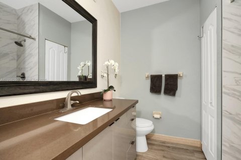 Touwnhouse à louer à Pembroke Pines, Floride: 3 chambres, 153.94 m2 № 1996854 - photo 16