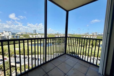 Condominio en venta en Aventura, Florida, 1 dormitorio, 96.43 m2 № 1964276 - foto 1