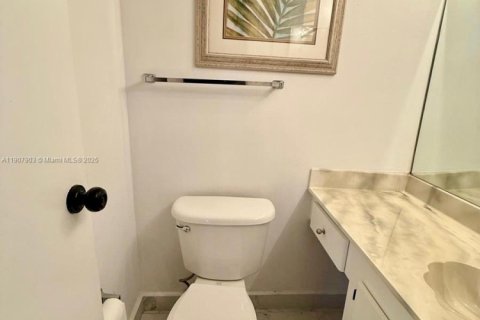 Condominio en venta en Aventura, Florida, 1 dormitorio, 96.43 m2 № 1964276 - foto 20