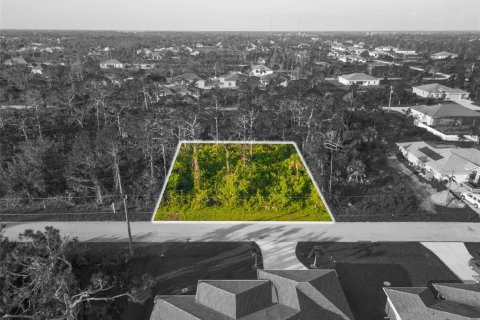 Terreno en Port Charlotte, Florida № 2218301