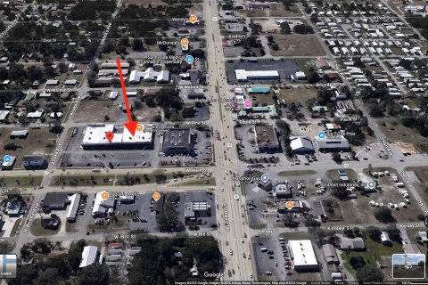 Propiedad comercial en alquiler en Avon Park, Florida № 1554497 - foto 9