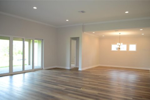 Villa ou maison à louer à Zephyrhills, Floride: 6 chambres, 421.68 m2 № 1791310 - photo 10
