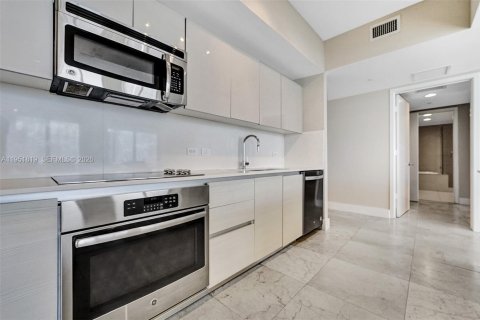 Купить кондоминиум в Халландейл-Бич, Флорида 3 спальни, 161.37м2, № 2009529 - фото 23