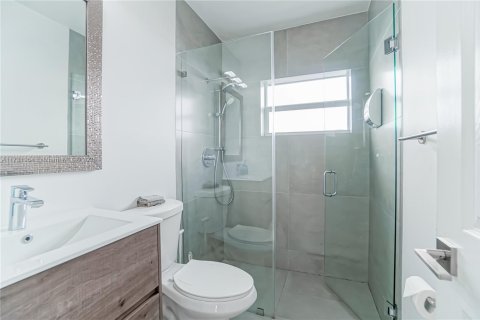 Commercial property in Miami, Florida 120.77 sq.m. № 1985006 - photo 25