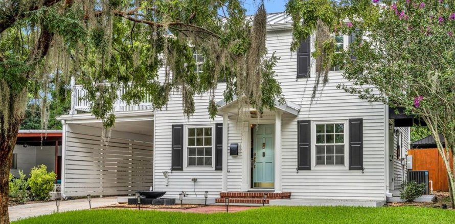 House in Orlando, Florida 3 bedrooms, 129.32 sq.m. № 1831271