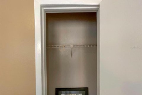 Condo in Altamonte Springs, Florida, 1 bedroom  № 2386097 - photo 27