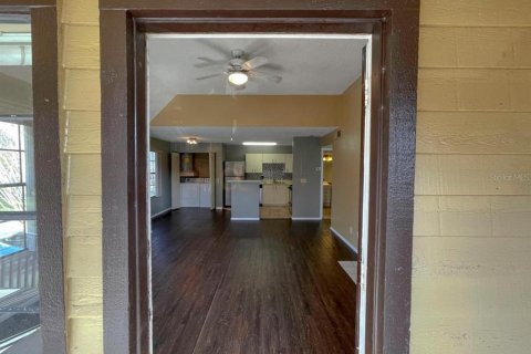Condo in Altamonte Springs, Florida, 1 bedroom  № 2386097 - photo 14